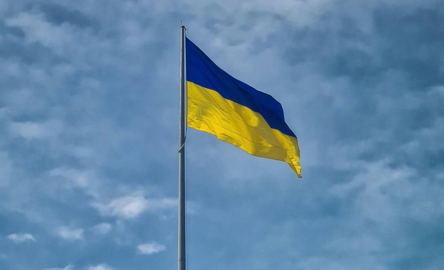 Στρατιωτική βοήθεια στην Ουκρανία: Δεσμεύσεις δισεκατομμυρίων από τους συμμάχους της χώρας