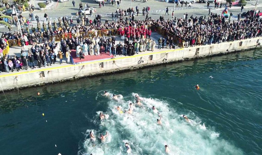 Το πρόγραμμα εορτασμού για Πρωτοχρονιά και Θεοφάνεια στην Καβάλα