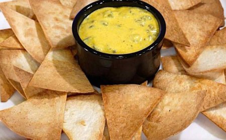 Εύκολο Σπιτικό Dip Τυριών για Nachos !!!