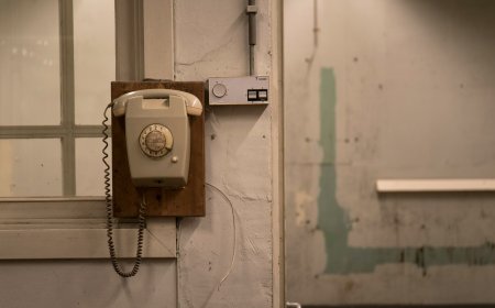 Χαλάνδρι: Πώς συμμορία με «δύο πρόσωπα» άρπαξε μετρητά και κοσμήματα μισού εκατομμυρίου