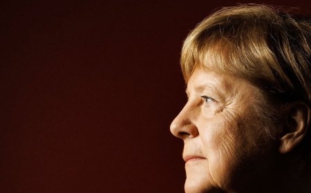 Η Μέρκελ κατηγορεί Πολωνία και Βαλτικές χώρες για τη ρήξη Ε.Ε.–Ρωσίας