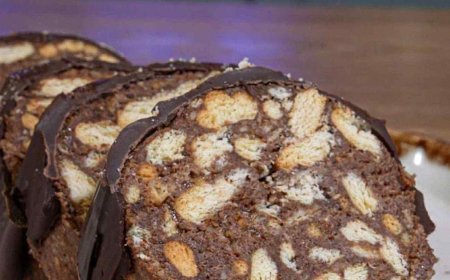 Φτιάξε τον πιο εύκολο κορμό σοκολάτας χωρίς ζάχαρη με μόνο 4 υλικά!!!