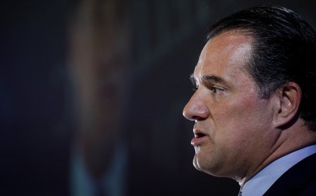 Άδωνις – Φειδίας: Η Ελλάδα στα Τέμπη δέχθηκε την επίθεση εκατομμυρίων bots στα social media