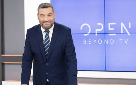 Μάνος Νιφλής: «Ο Γιώργος Παπαδάκης δεν μπορεί να φύγει έτσι από την τηλεόραση»