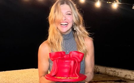 Κλέλια Ανδριολάτου: Το ξέφρενο πάρτι για τα 29α γενέθλια της στους Παξούς – Φωτογραφίες