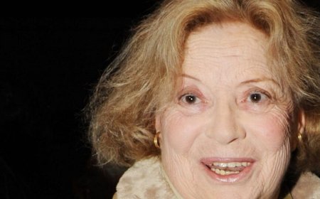 Πέθανε η Άννα Κυριακού, η αγαπημένη μας «Μπεμπέκα» από τις Τρεις Χάριτες