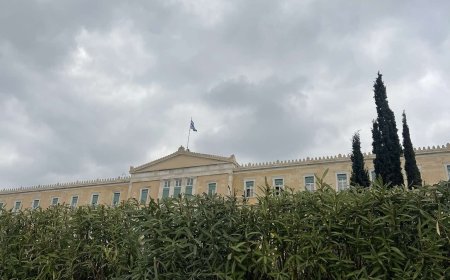 Μνημείο Αγνώστου Στρατιώτη: Ο Θοδωρής Κολυδάς υπέρ της «εκκαθάρισης»