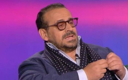 Βασίλης Ζούλιας για Emily in Paris: «Ένα από τα φορέματα που φόρεσε η Λίλι Κόλινς, το είχε φορέσει πρώτα η Κατερίνα Καινούργιου»