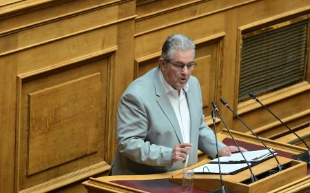 Μητσοτάκης σε Κουτσούμπα: Σας έδωσα τη σειρά μου να μιλήσετε, θα σταματήσετε το «αυτοί είστε;»