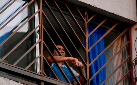 Αυστηρότερη μεταναστευτική πολιτική – Η Ελλάδα απορρίπτει αιτήσεις Σύρων μουσουλμάνων και επιταχύνει τις επιστροφές