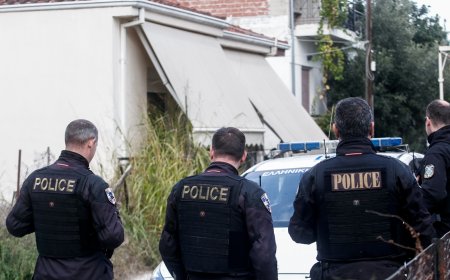 Μητροκτόνος Τρίκαλα: «Ό,τι έχω να πω, θα το πω στον ανακριτή»