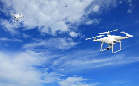 Η Χίος αποκτά «έξυπνο μάτι»: Drones και κάμερες βλέπουν τη φωτιά από ψηλά, με τη στήριξη της ΚΕΔΕ