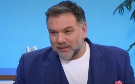 Γρηγόρης Αρναούτογλου: «Πήγα σε ψυχίατρο τότε και τώρα το μνημονεύω συνεχώς γιατί ίσως να ήταν τελείως διαφορετική η ζωή μου»