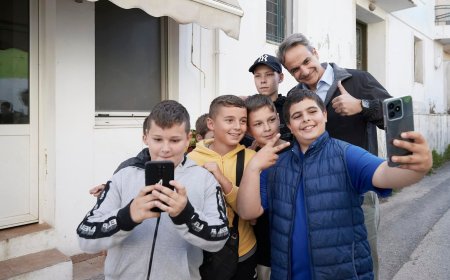 Φυγή προς τα εμπρός