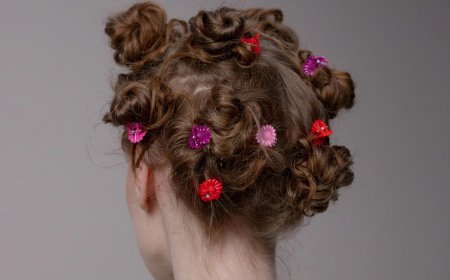 Έδεσσα: Μαθητές χαρίζουν τα μαλλιά τους σε παιδιά με καρκίνο