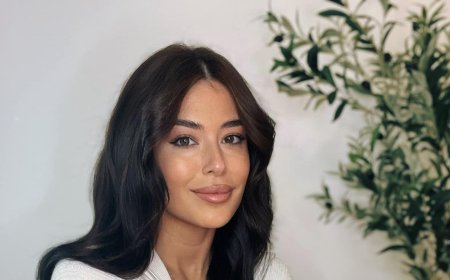 Λατινοπούλου: «Ζήτω ο Μεταξάς, να απολυθούν σκουπίδια εκπαιδευτικοί»