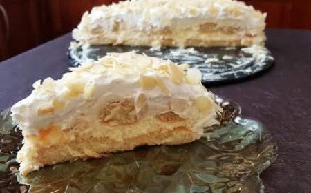 Πανεύκολη τούρτα αμυγδάλου με μπισκότα!!!