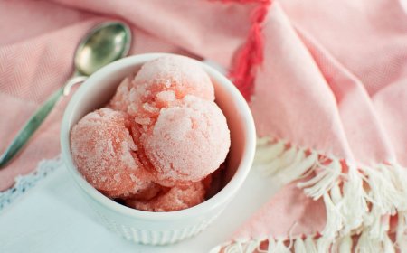 Η αλληλεγγύη για τη Παλαιστίνη… έγινε παγωτό και μπλόκαραν τη κυκλοφορία του!