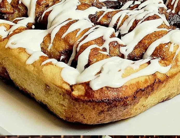 Μηλόπιτα τόσο διαφορετική απο όσες ξέρετε μέχρι τώρα,  απίστευτα αφράτη, αρωματική μυρωδάτη !!!