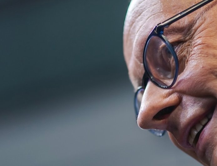 Κριτική στον Μερτς για τη συνάντηση με Ερντογάν