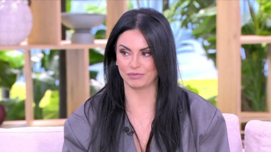 Δήμητρα Αλεξανδράκη για Αλεξάνδρου: «Ό,τι είχε συμβεί μεταξύ μας ήταν προσωπικό, δεν έχει καμία σχέση η Ιωάννα Τούνη»