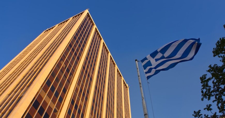 Πύργος Αθηνών αυτοκτονία: Το σενάριο να είχε προσχεδιάσει την πράξη του εξετάζουν οι Αρχές
