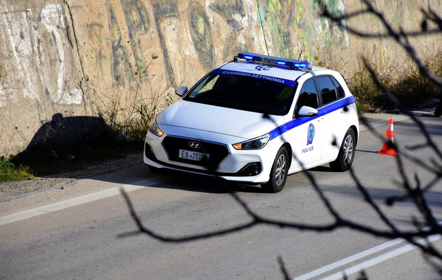 Θηλυκό δίδυμο λήστευε οδηγούς με σπρέι πιπεριού