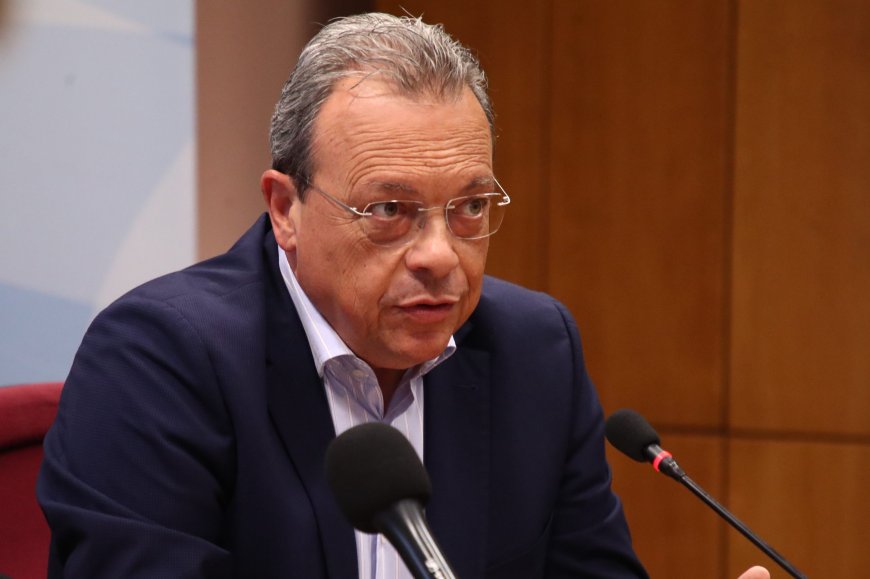 Δράμα: Περιοδεία του Σωκράτη Φάμελλου στην ΑΜ-Θ
