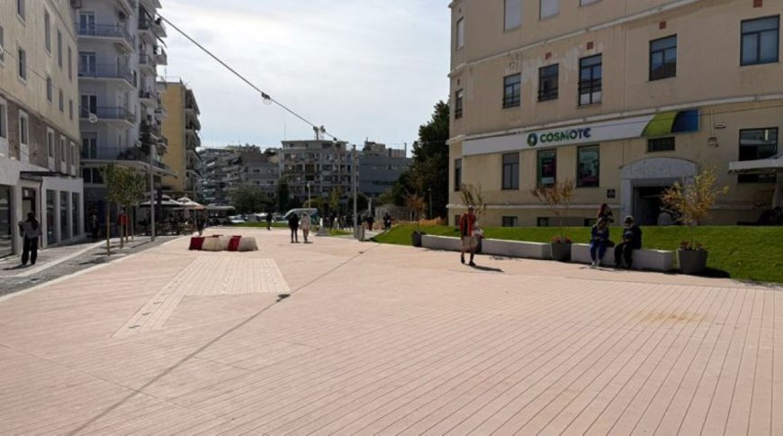 Καβάλα: Ολοκληρώθηκε η ανάπλαση της πλατείας Καπνεργάτη