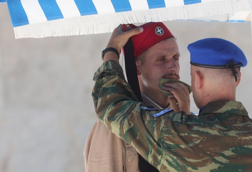 Ο Άγνωστος Στρατιώτης και οι γνωστές σιωπές μας