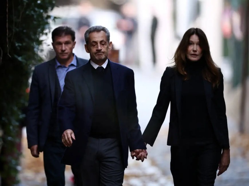 Νικολά Σαρκοζί: Οδηγείται στη φυλακή και ξεκινά η 5ετής κάθειρξή του – Χέρι χέρι με την Κάρλα Μπρούνι