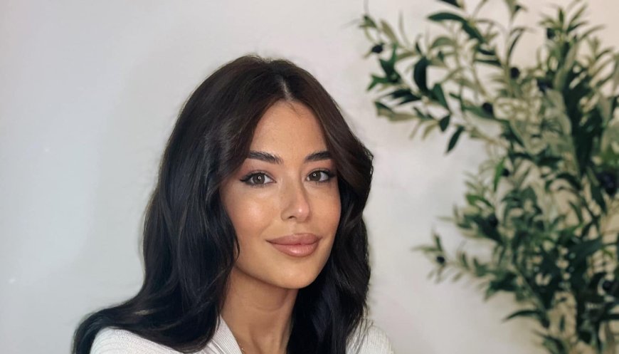 Λατινοπούλου: «Ζήτω ο Μεταξάς, να απολυθούν σκουπίδια εκπαιδευτικοί»