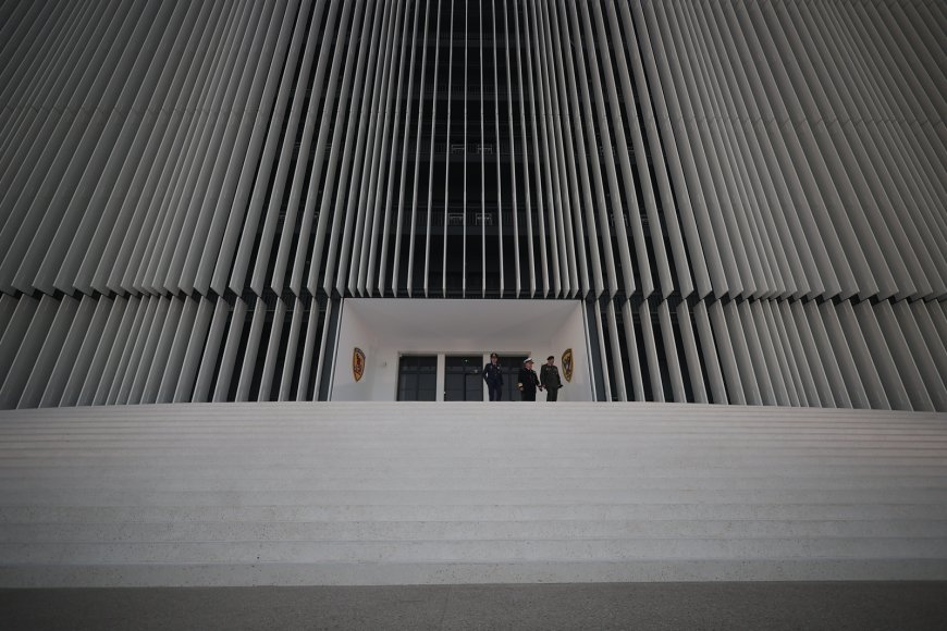 Πεντάγωνο, η νέα όψη: Μεταμορφώθηκε το υπουργείο Εθνικής Άμυνας από τον Βαρώτσο