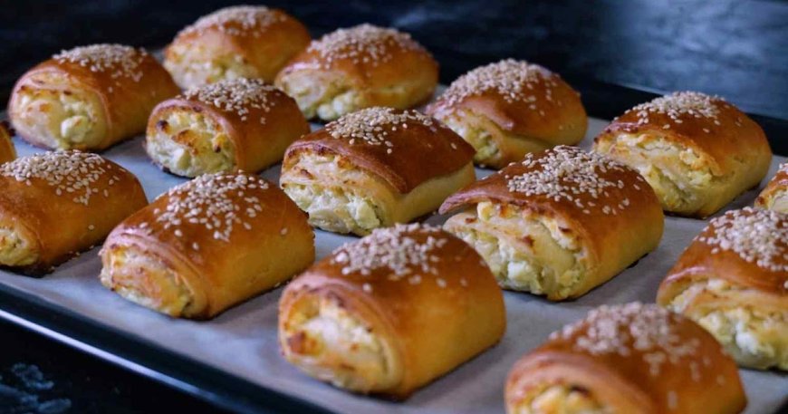 Αφράτα Μπουρεκάκια Τυριού !!!