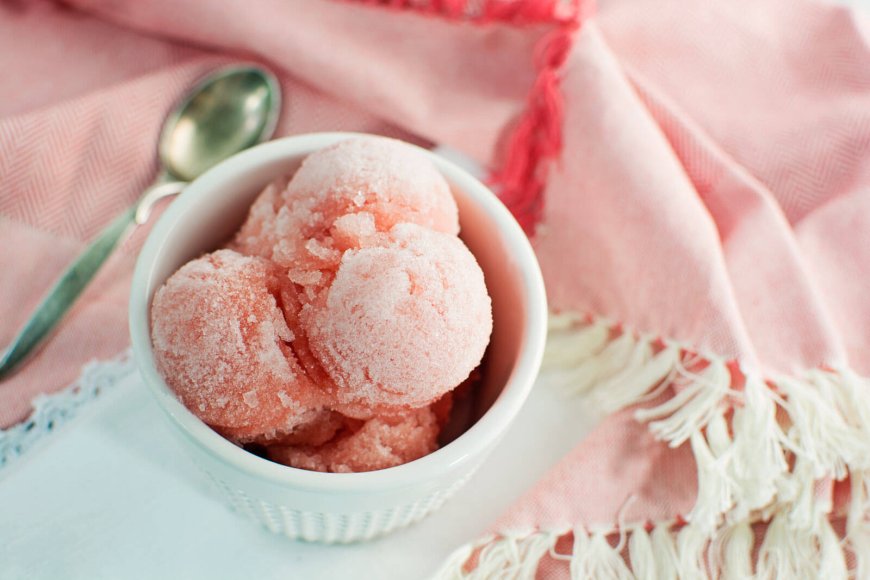 Η αλληλεγγύη για τη Παλαιστίνη… έγινε παγωτό και μπλόκαραν τη κυκλοφορία του!