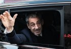 Ο Νικολά Σαρκοζί βγαίνει από τη φυλακή σήμερα μετά από 20 μέρες – Θα είναι υπό δικαστική επιτήρηση