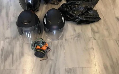 Σφυριά, καδρόνια, ρόπαλα, αντιασφυξιογόνες μάσκες, ασύρματοι, κράνη και full face στην κατάληψη του “Ευαγγελισμού”