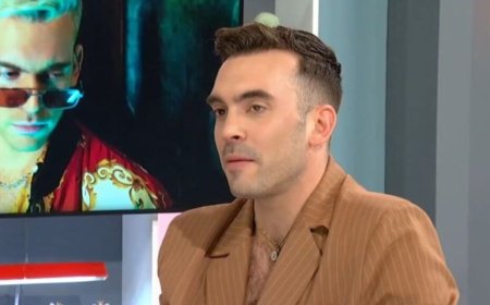 Ιάσονας Μανδηλάς: «Το ότι μίλησα ανοιχτά για τη σεξουαλικότητά μου μού στοίχησε ρόλους»