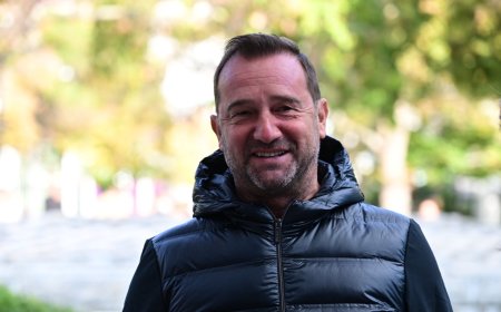 “Κύμα” κόμμα: «Συνεχίζει να ανακατεύεται το στομάχι μου»