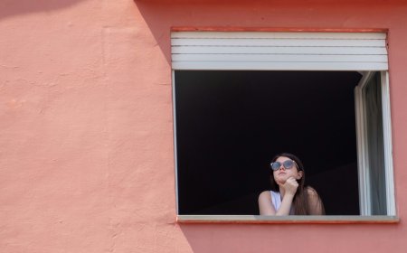 Μέτρα στήριξης 2025 – 2026: “Τσουνάμι” ενισχύσεων για τα νοικοκυριά