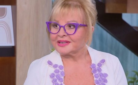 Βίκυ Παγιατάκη: «Όταν η Μιμή Ντενίση πήρε το παιδί, ήταν κι εγώ να πάρω παιδί»