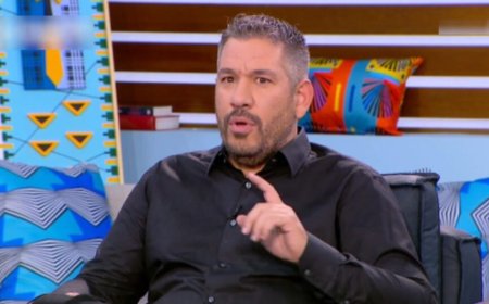 Ο Χάρης Λεμπιδάκης “αδειάζει” τον Κώστα Τσουρό για την απομάκρυνσή του από τον ΣΚΑΪ: «Δεν μου είπε την αλήθεια»