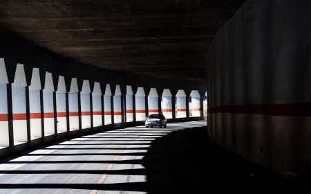 Πειραιάς: Εκτεταμένες ασφαλτοστρώσεις σε γειτονιές με χρηματοδότηση από τον Δήμο