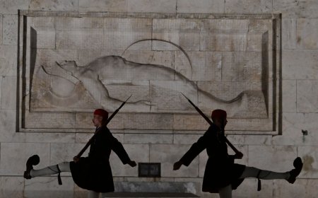 Ρουβίκωνας Σύνταγμα: Η πρώτη δικαστική απόφαση για τον Άγνωστο Στρατιώτη