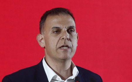 Καραμέρος – Σδούκου – Δουδωνής τσακώθηκαν on air: «Είσαι κεντροαριστερή», «δεν θα με σπιλώνετε»