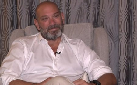 Γιώργος Λάγιος: «Η εκπομπή μας με την Παπίλα στον ΑΝΤ1 ήταν ένα δράμα, η Βίκυ Χατζηβασιλείου το “μυρίστηκε” και έφυγε»