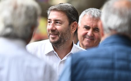 Ανδρουλάκης Πάτρα: «Το σχέδιο του ΠΑΣΟΚ δίνει ελπίδα και προοπτική στις νέες και στους νέους»