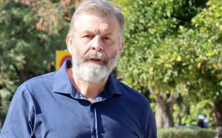 Αντέδρασε ο Απόστολος Γκλέτσος: «Έρχεσαι πρωί πρωί να με ρωτήσεις γι’ αυτό;»