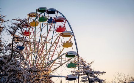 Προορισμοί Χριστούγεννα 2025: Εκτοξεύονται οι προκρατήσεις στους χειμερινούς προορισμούς