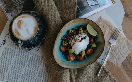 Μπαρίστα 101 ετών: Η Άννα Πόσι φτιάχνει καφέδες από το 1958